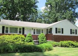 Pre-foreclosure Listing in WOODEDGE DR BOWIE, MD 20720