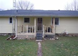 Pre-foreclosure in  LEAVITT DR NW Warren, OH 44485