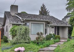 Pre-foreclosure Listing in SHERIDAN AVE NORTH BEND, OR 97459