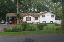  Carroll St, Mount Airy NC