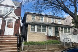 Pre-foreclosure Listing in 88TH ST OZONE PARK, NY 11417