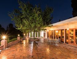 Pre-foreclosure in  FOND DR Encino, CA 91436