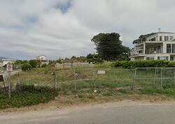 Pre-foreclosure in  BIRDVIEW AVE Malibu, CA 90265