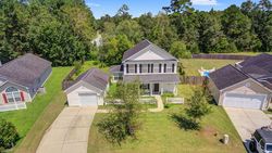 Pre-foreclosure in  COOSAWATCHIE ST Summerville, SC 29485