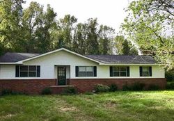 Pre-foreclosure in  N DEEPWOODS LN Florence, SC 29506