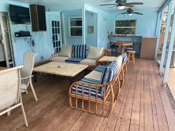  10th Avenue Dr W, Bradenton FL