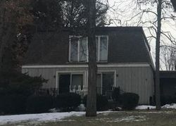 Pre-foreclosure Listing in MEADOW LARK LN BELVIDERE, IL 61008