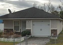 Pre-foreclosure in  WICKWIRE ST # 4 Jacksonville, FL 32254