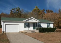 Pre-foreclosure Listing in PINE HILL DR HOPKINSVILLE, KY 42240