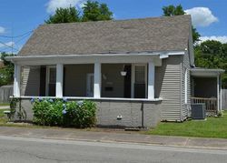 Pre-foreclosure Listing in S 3RD ST BOONVILLE, IN 47601