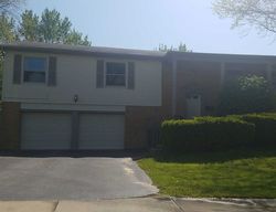 Pre-foreclosure in  TARPON CT Homewood, IL 60430