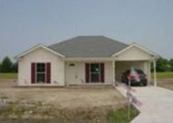 Pre-foreclosure in  GARY DR Breaux Bridge, LA 70517