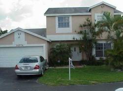 Pre-foreclosure in  SW 94TH LN Miami, FL 33186