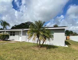 Pre-foreclosure in  SW 165TH TER Miami, FL 33157