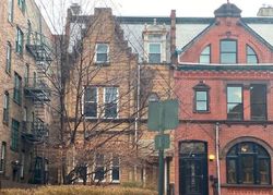 Pre-foreclosure in  SUMMIT AVE Jersey City, NJ 07304