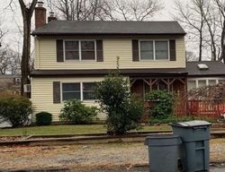  Lynn Ave, East Northport NY