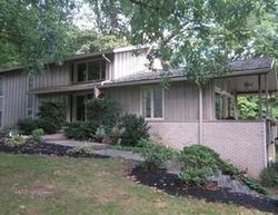 Pre-foreclosure in  LAKEVIEW DR Solon, OH 44139