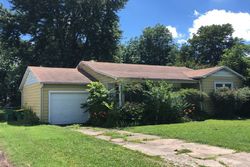 Pre-foreclosure Listing in PARKER AVE SPRINGDALE, AR 72764