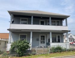 Pre-foreclosure Listing in COMMODORE ST PROVIDENCE, RI 02904