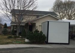 Pre-foreclosure in  MAYS LN Pasco, WA 99301