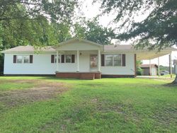 Pre-foreclosure in  COUNTY ROAD 3418 Haleyville, AL 35565