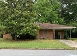 Pre-foreclosure Listing in S POPLAR ST PINE BLUFF, AR 71603