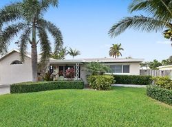 Pre-foreclosure in  NE 28TH RD Boca Raton, FL 33431