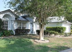 Pre-foreclosure in  KING EDWARD DR Orlando, FL 32826
