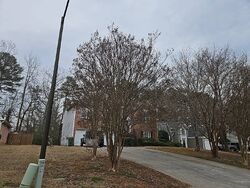Pre-foreclosure in  PERCH DR SW Marietta, GA 30008