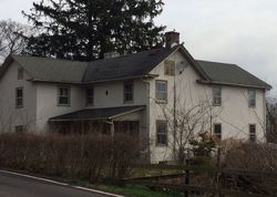 Pre-foreclosure Listing in GALLOWS HILL RD KINTNERSVILLE, PA 18930