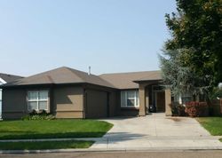 Pre-foreclosure in  N APPLEBROOK WAY Boise, ID 83713