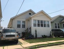 Pre-foreclosure Listing in HILLSIDE PL NORTH ARLINGTON, NJ 07031