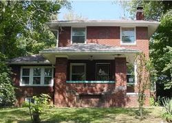 Pre-foreclosure in  LINCOLN PARK DR Decatur, IL 62522