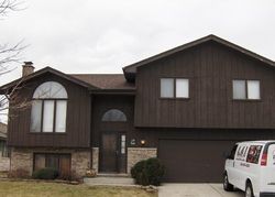 Pre-foreclosure in  BRIARWOOD AVE Romeoville, IL 60446