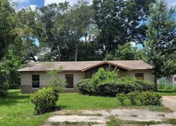 Pre-foreclosure in  SE 45TH CT Summerfield, FL 34491