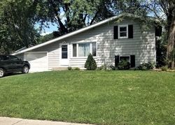 Pre-foreclosure Listing in JEFFERSON AVE CARPENTERSVILLE, IL 60110