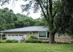  Emerald Ln, Saint Paul MN