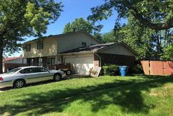 Pre-foreclosure in  TROY MANOR RD Dayton, OH 45424