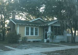 Pre-foreclosure in  S MAPLE AVE Sanford, FL 32771