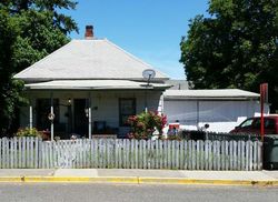 Pre-foreclosure in  LIBBY ST Clarkston, WA 99403