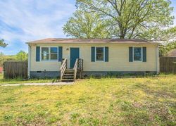 Pre-foreclosure Listing in SHOREVIEW DR SUTHERLAND, VA 23885