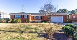 Pre-foreclosure in  FLOWERFIELD RD Norfolk, VA 23518