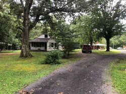  Rocksprings Rd, Sutherlin VA