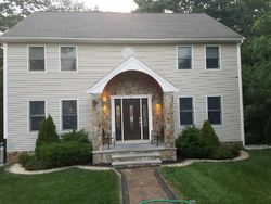Pre-foreclosure Listing in KIRKLAND ST SAUGUS, MA 01906