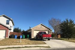 Pre-foreclosure Listing in ROB ROY ST SEGUIN, TX 78155