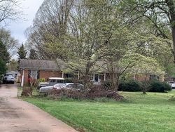 Pre-foreclosure in  ROBINSON CHURCH RD Charlotte, NC 28215