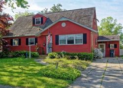 Pre-foreclosure in  BARCLAY DR Pennsville, NJ 08070