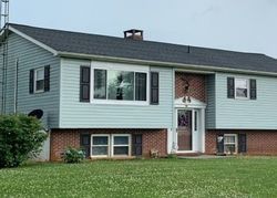 Pre-foreclosure Listing in GROFT DR NEW OXFORD, PA 17350