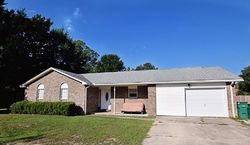 Pre-foreclosure in  LINDEN AVE Niceville, FL 32578