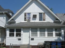 Pre-foreclosure in  BERRY ST Toledo, OH 43605